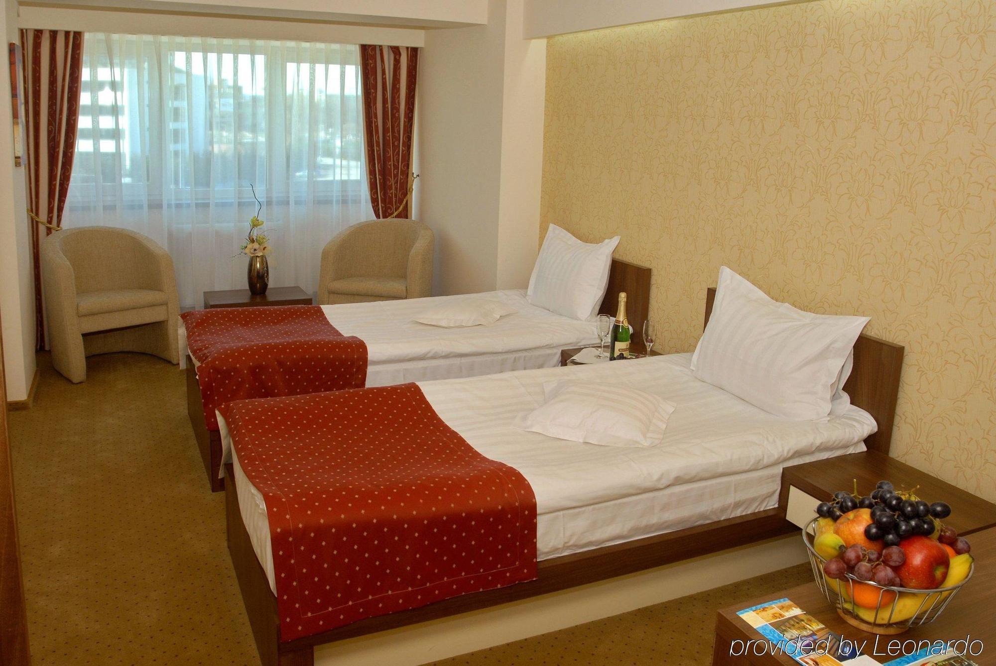 Hotel Univers คลูจ-นาโปกา ห้อง รูปภาพ