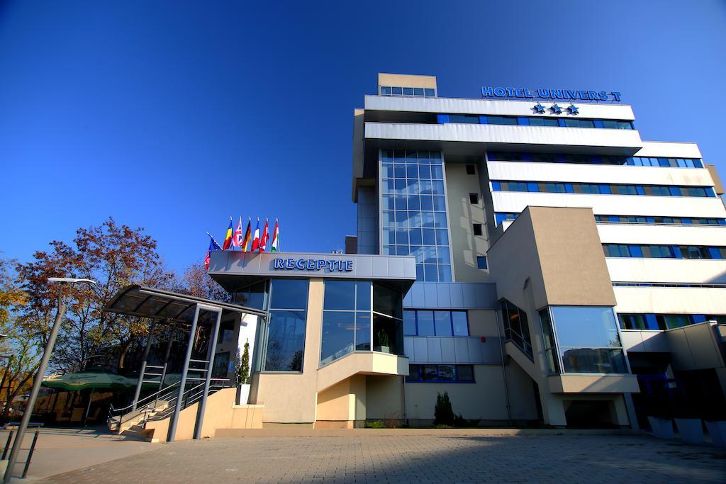 Hotel Univers คลูจ-นาโปกา ภายนอก รูปภาพ